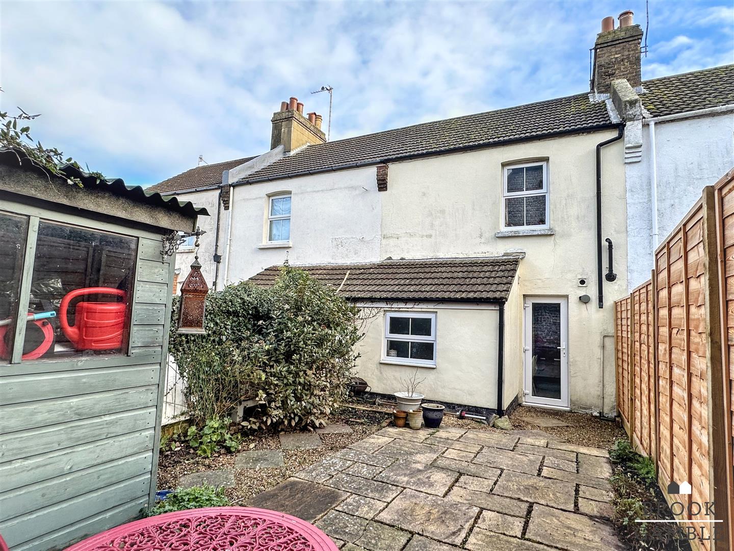3 Bedroom House. New Place in Eastbourne, East Sussex 13